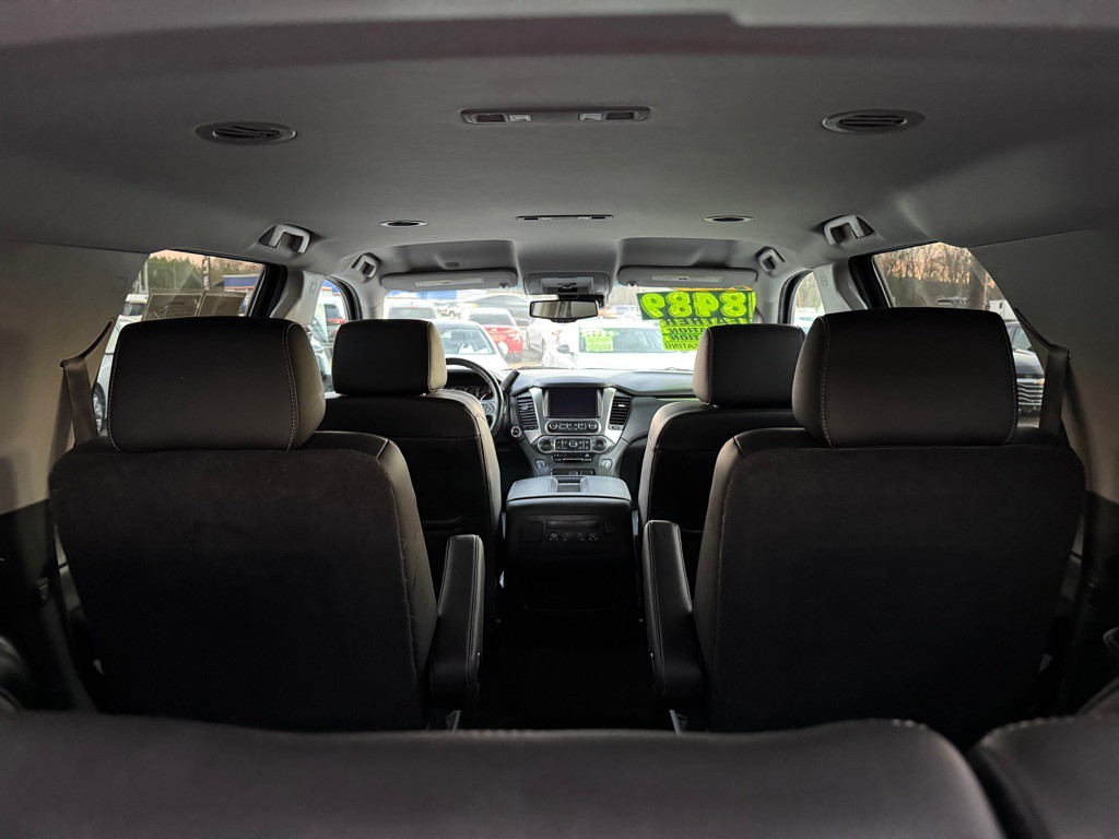 2016 Chevrolet Tahoe Image 12