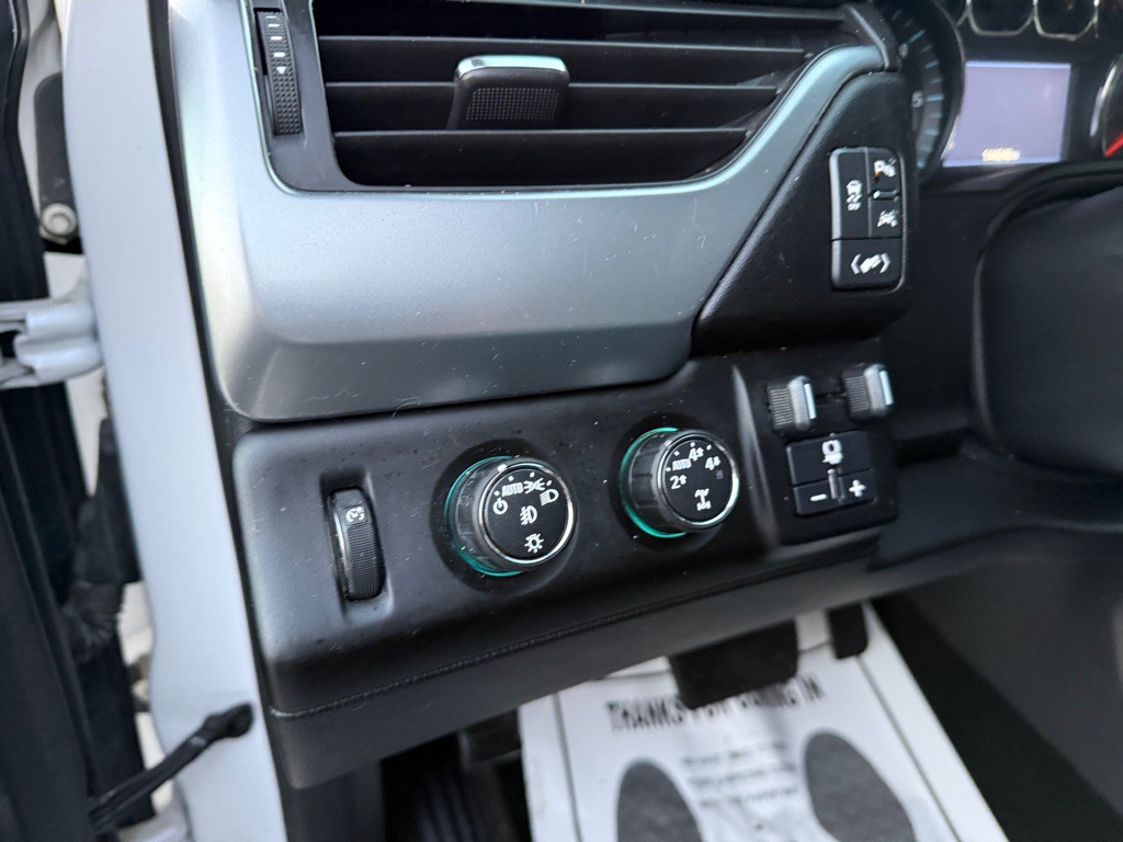 2016 Chevrolet Tahoe Image 16