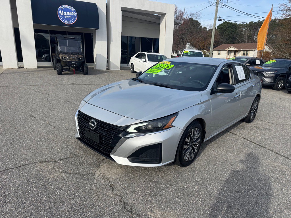 2024 Nissan Altima Image 1