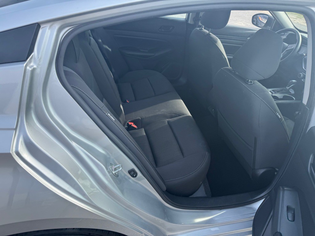 2024 Nissan Altima Image 15