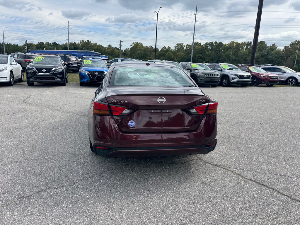2024 Nissan Altima Image 4