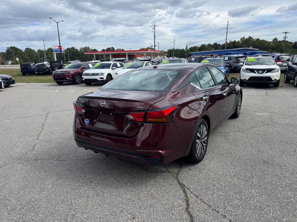 2024 Nissan Altima Image 5
