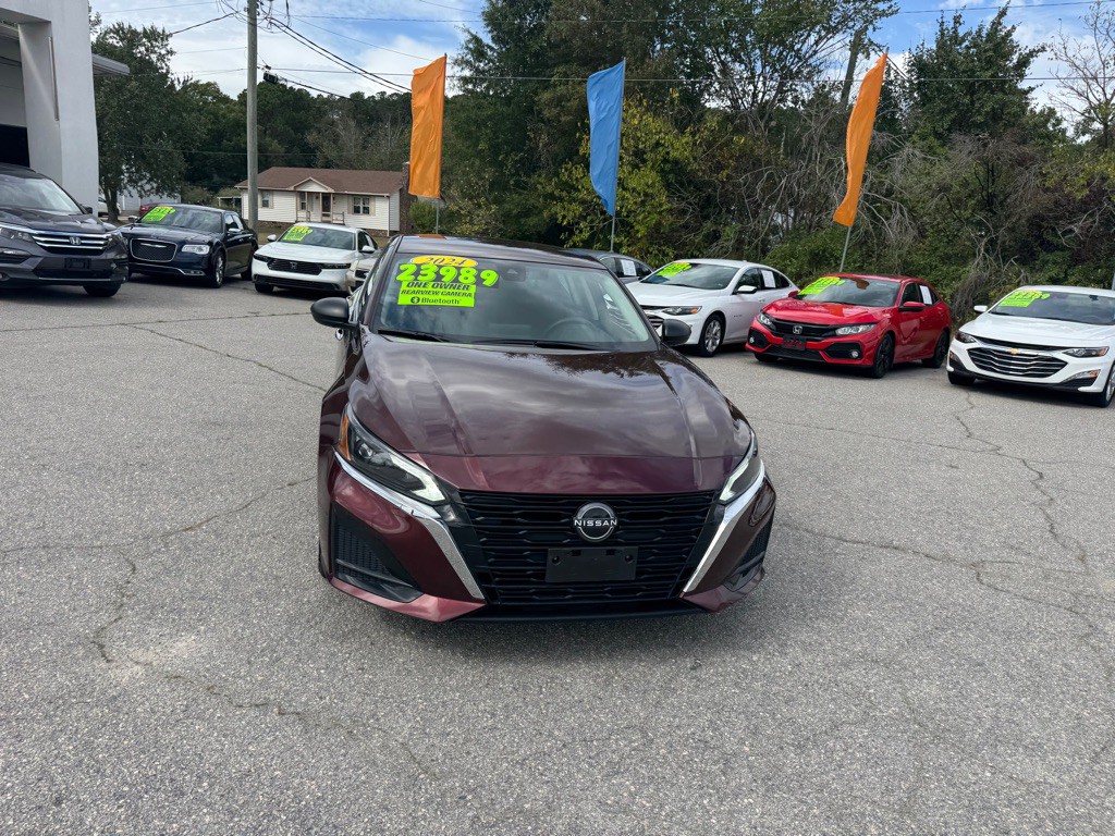 2024 Nissan Altima Image 8