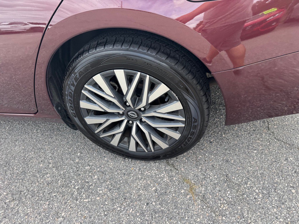 2024 Nissan Altima Image 19