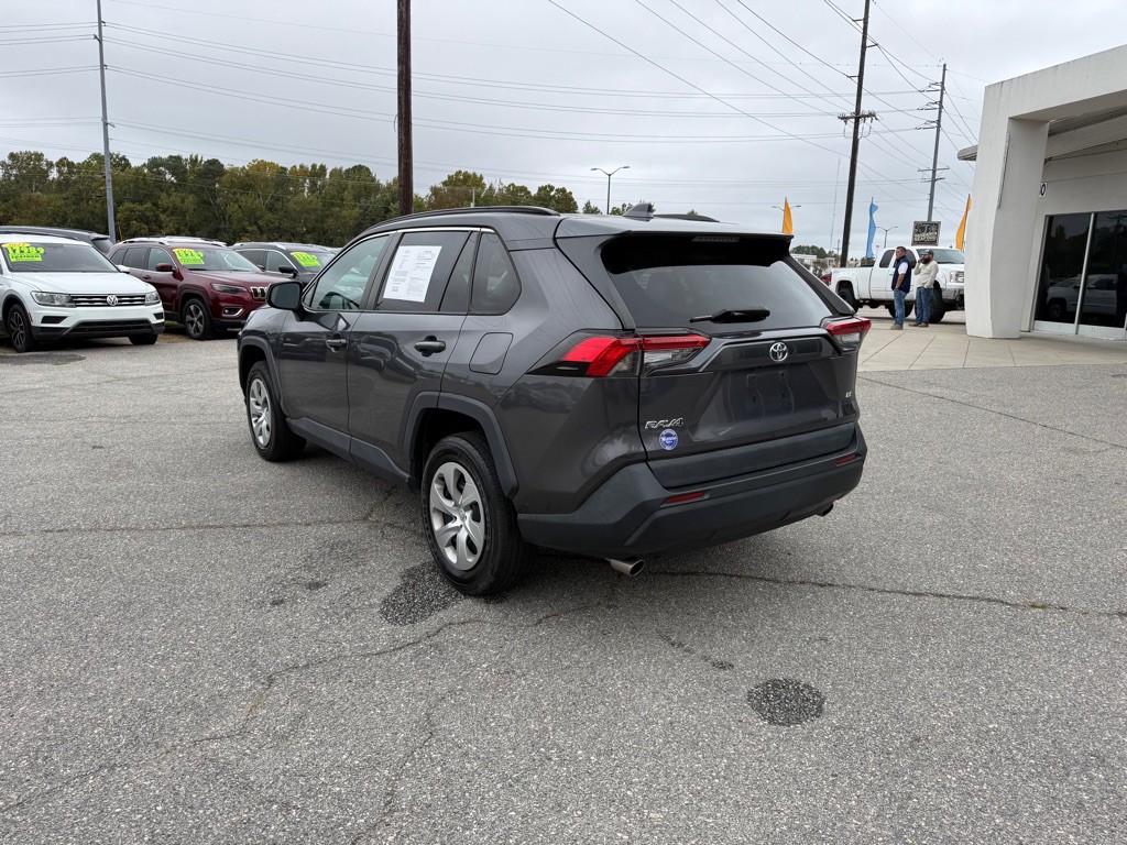 2021 Toyota Rav4 Image 3