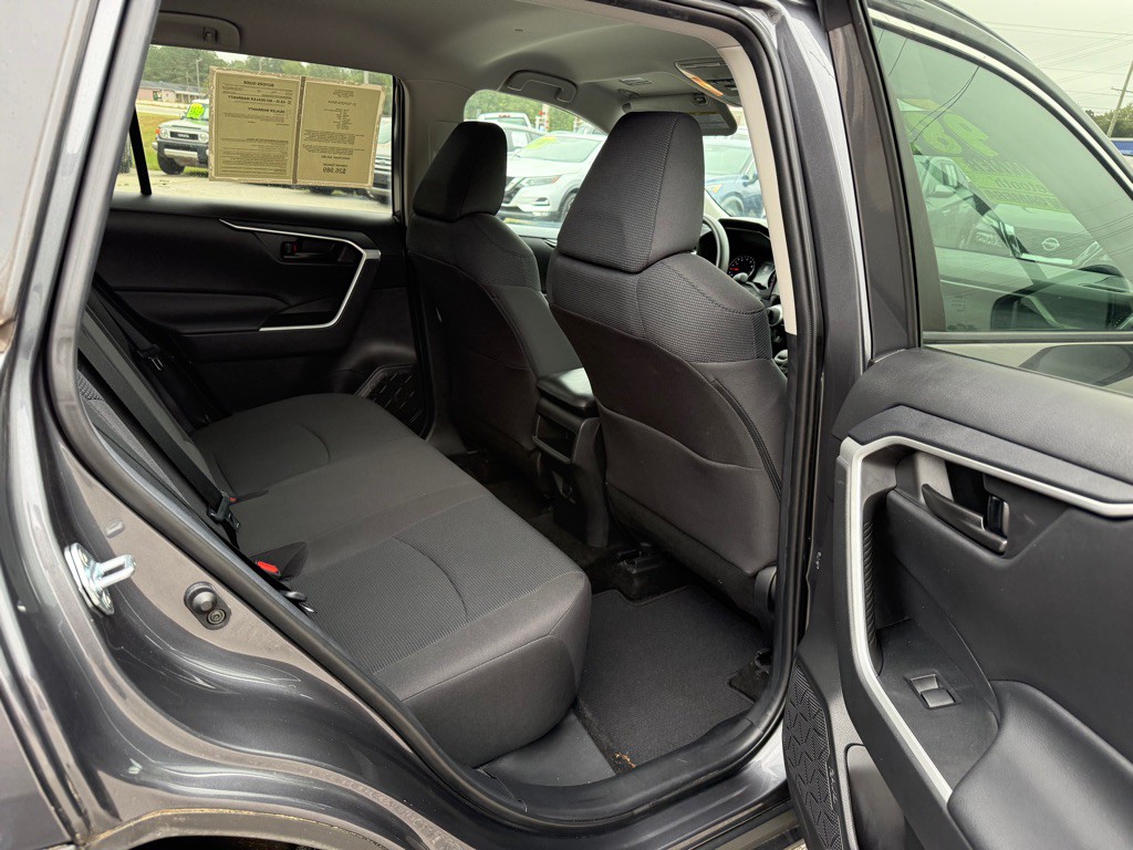 2021 Toyota Rav4 Image 9