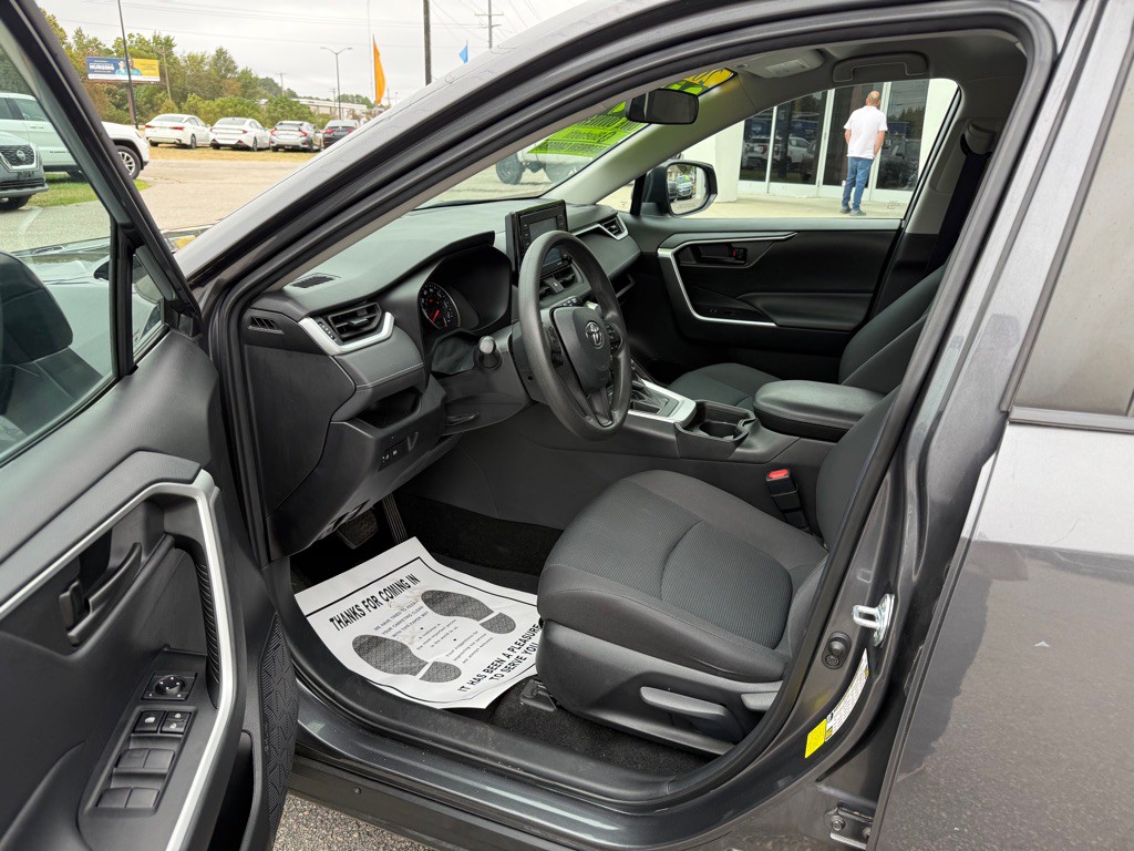 2021 Toyota Rav4 Image 13