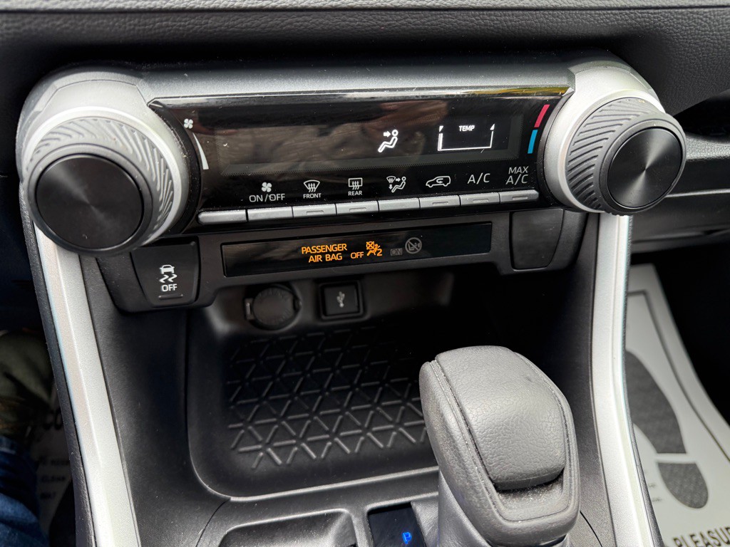 2021 Toyota Rav4 Image 15