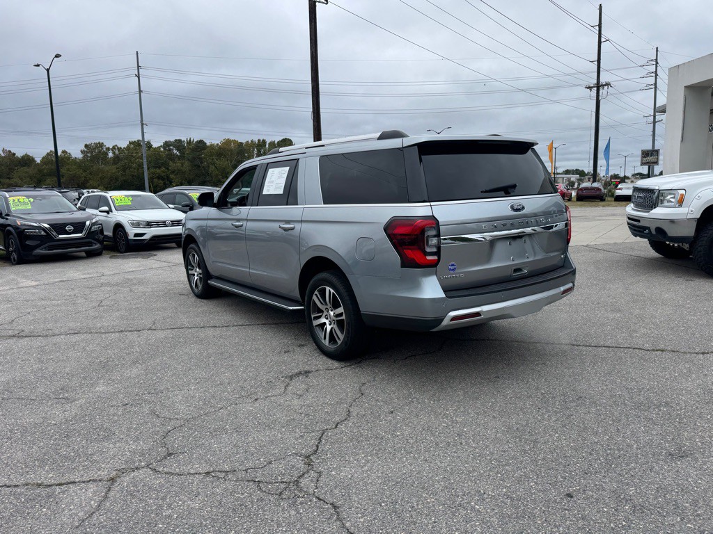 2023 Ford Expedition Image 3