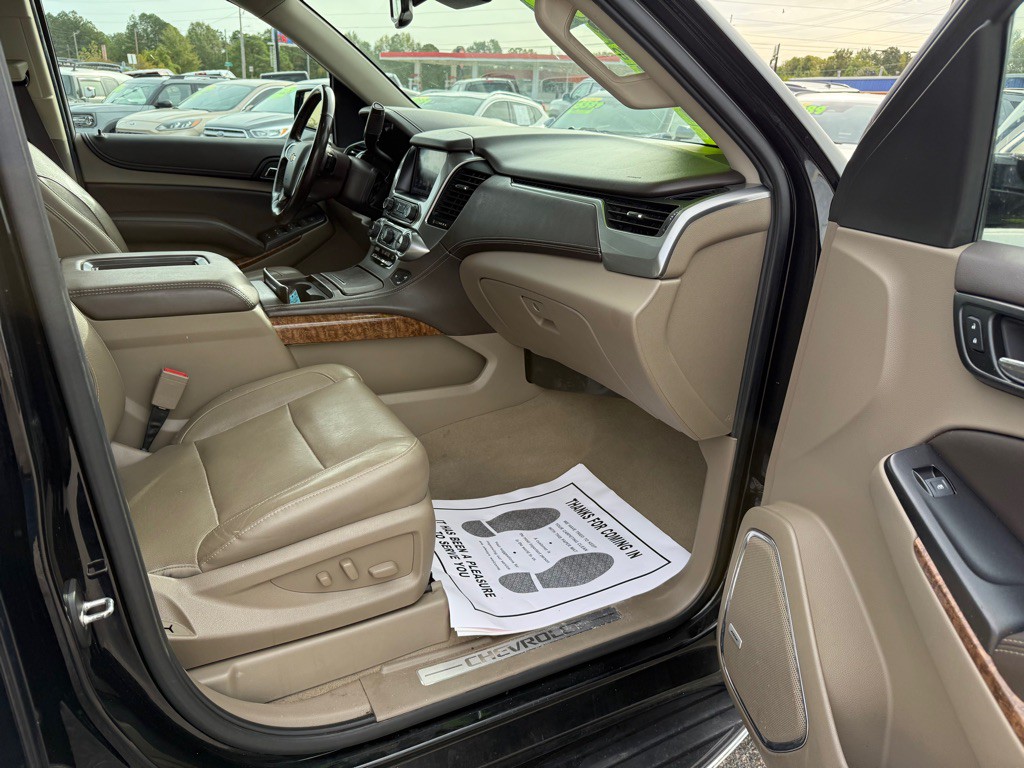 2020 Chevrolet Suburban Image 9