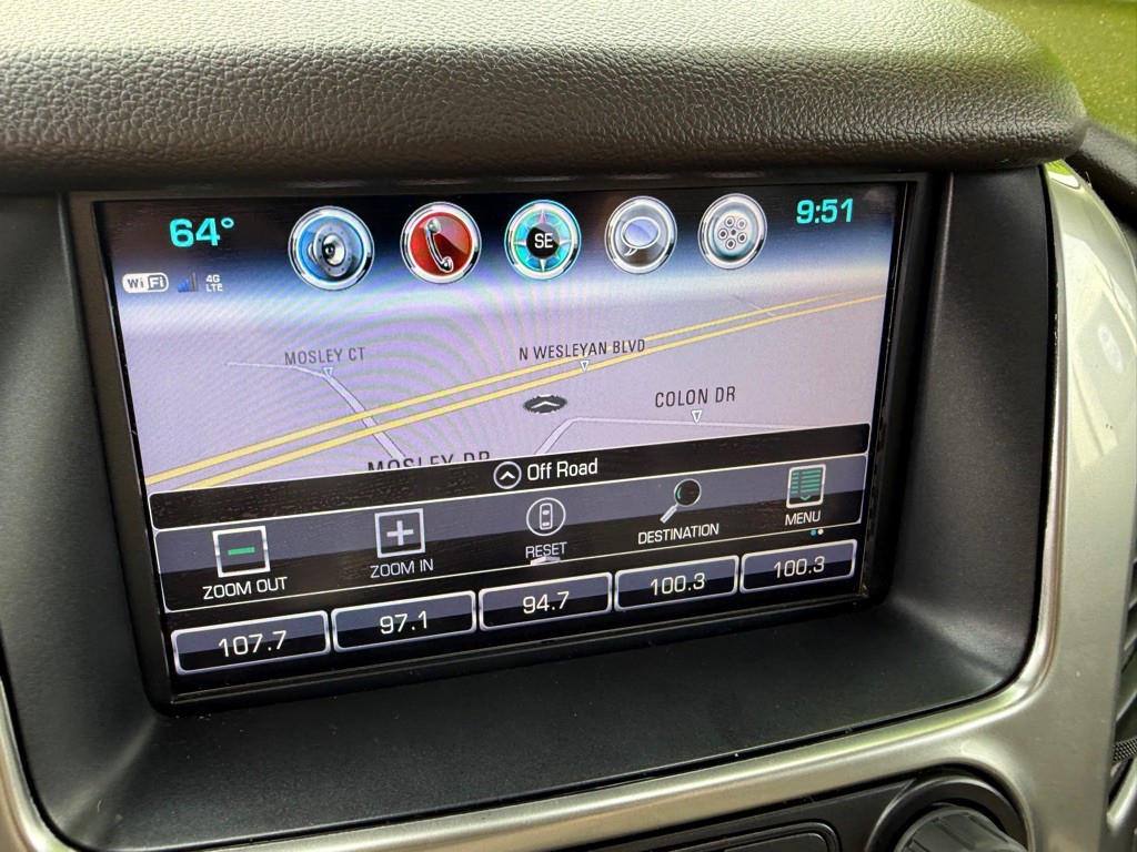 2020 Chevrolet Suburban Image 21