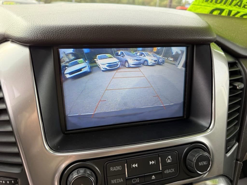 2020 Chevrolet Suburban Image 16