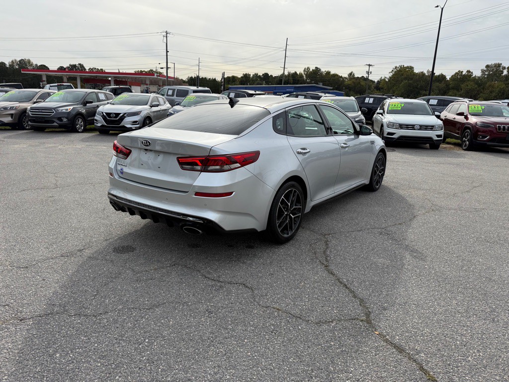 2020 Kia Optima Image 5