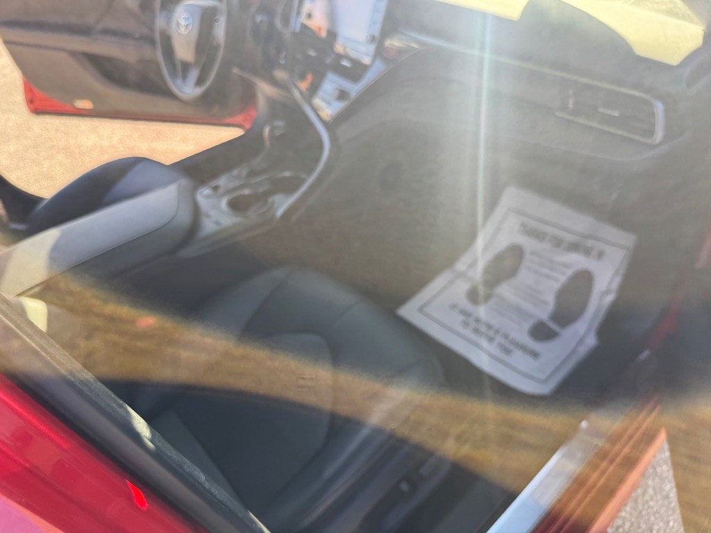 2021 Toyota Camry Image 16