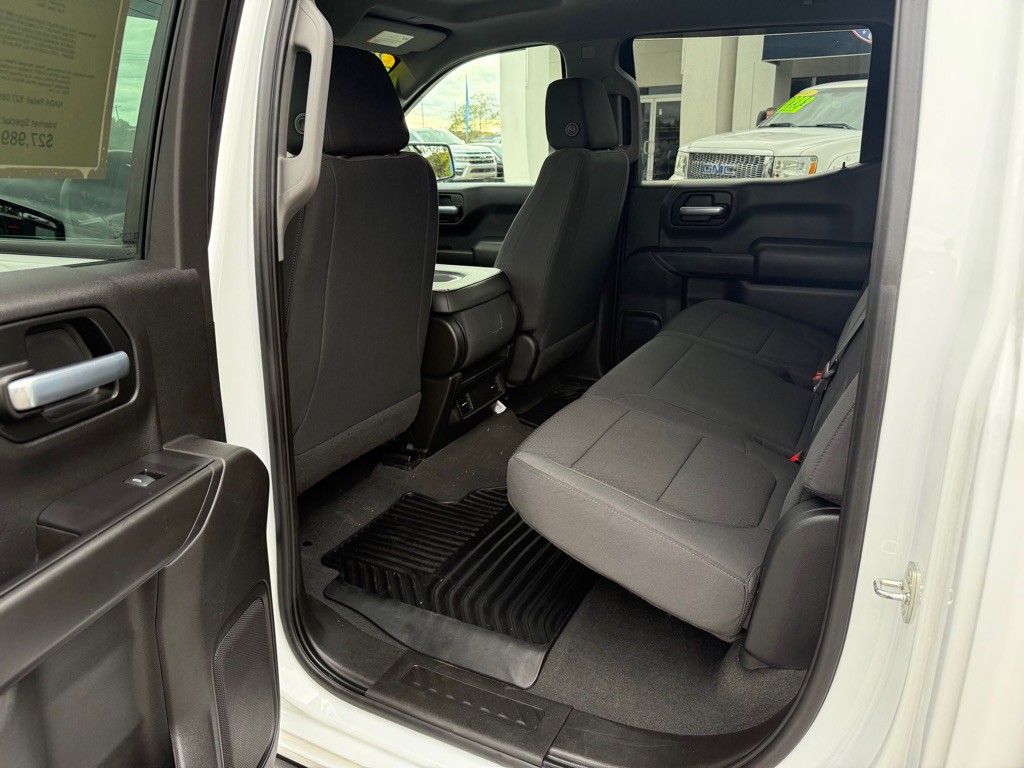 2021 Chevrolet Silverado 1500 Image 13