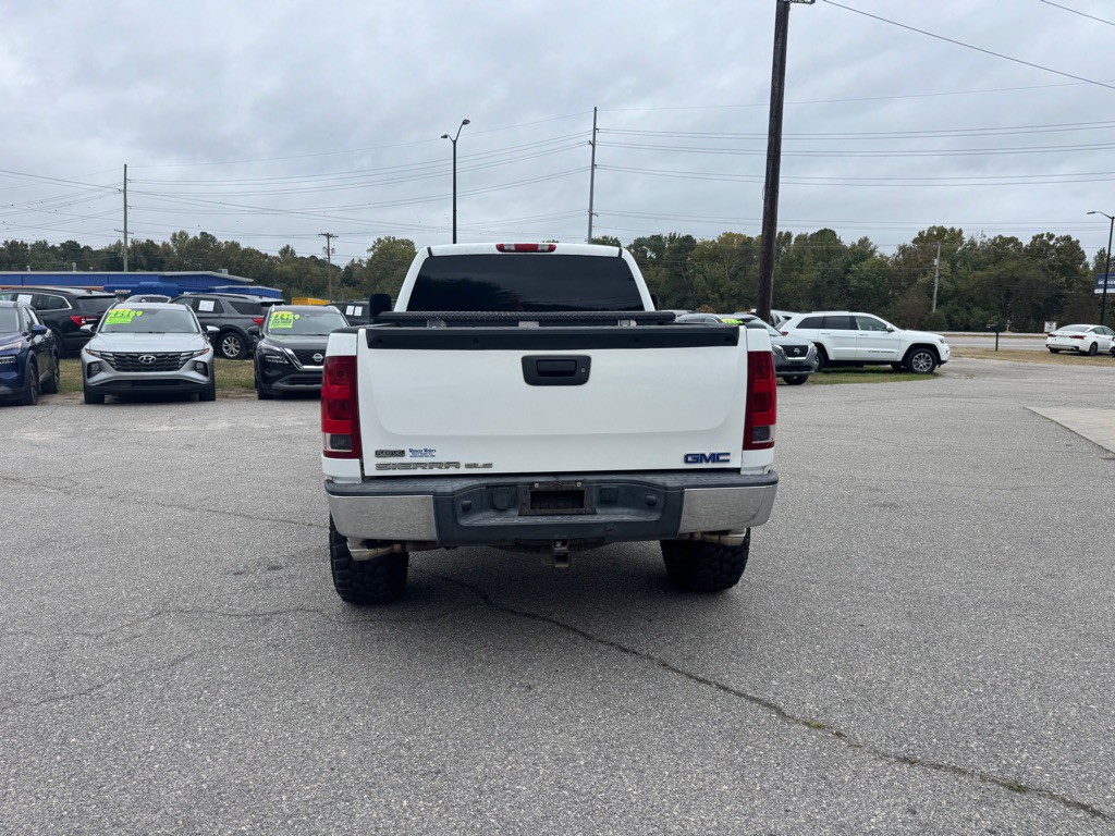 2011 GMC Sierra Image 4