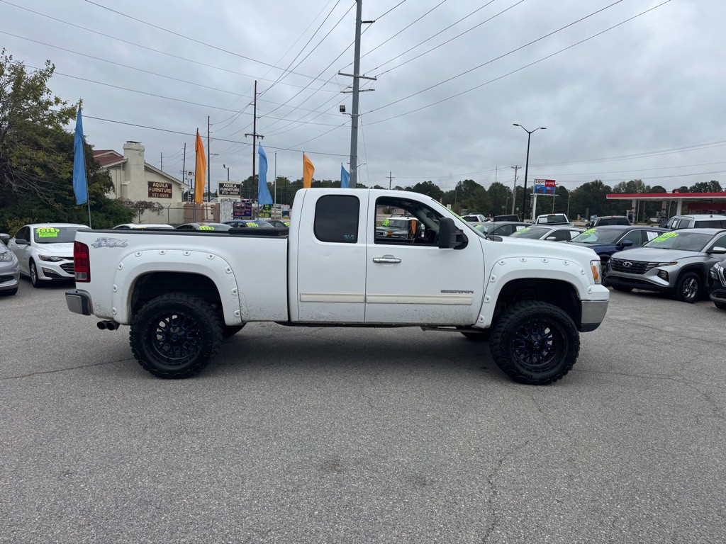 2011 GMC Sierra Image 6