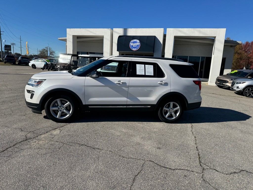 2018 Ford Explorer Image 2
