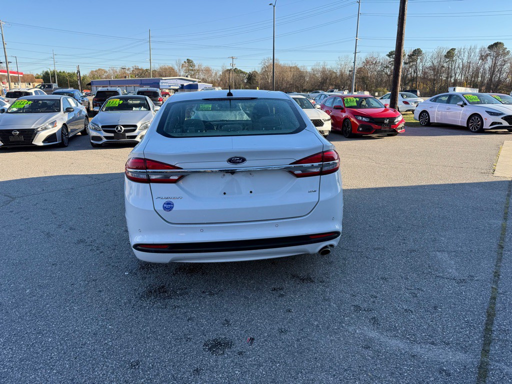 2017 Ford Fusion Image 4