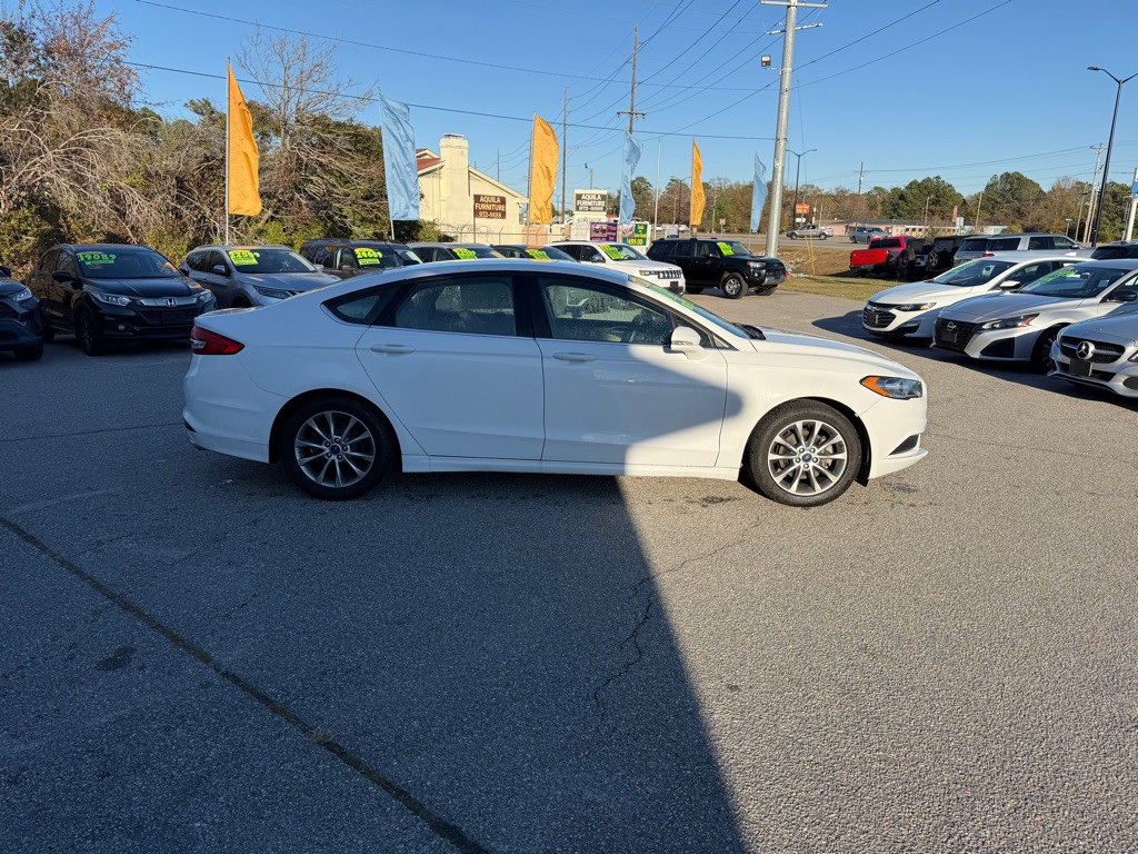 2017 Ford Fusion Image 6