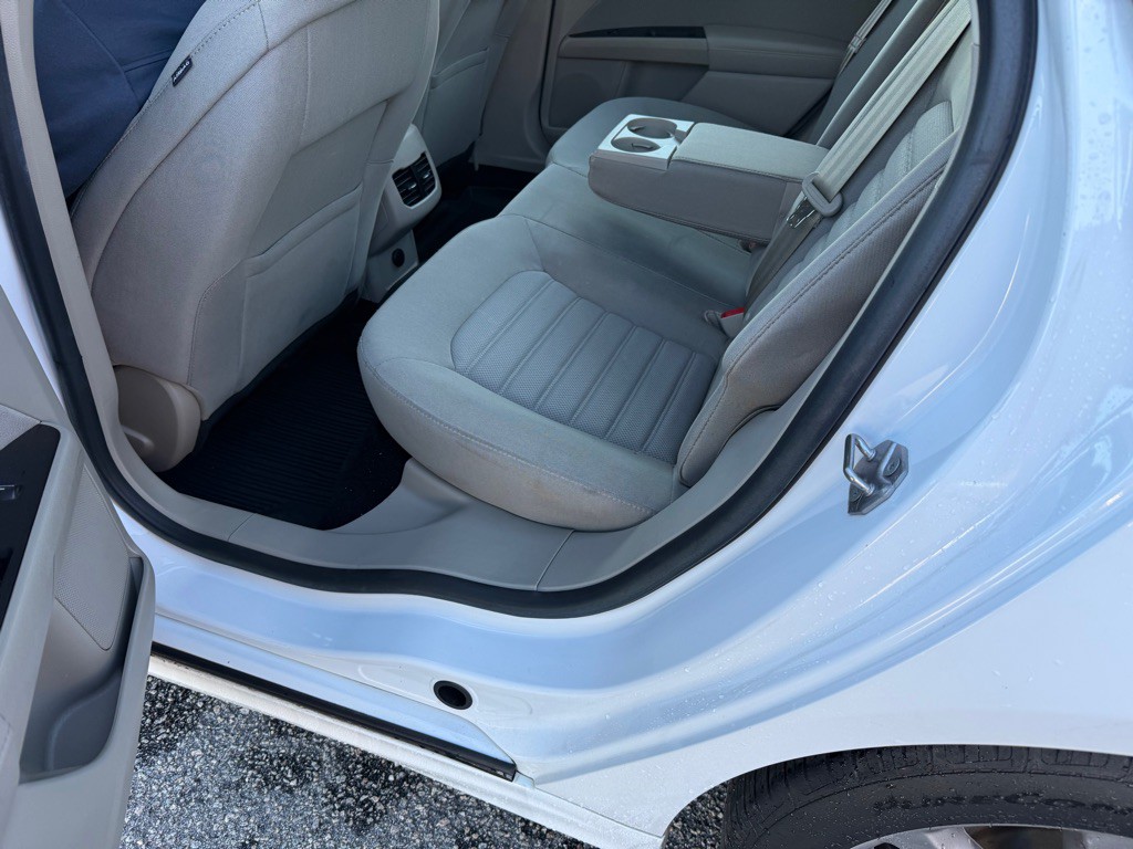 2017 Ford Fusion Image 12