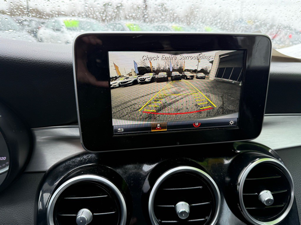 2017 Mercedes-Benz C-Class Image 15