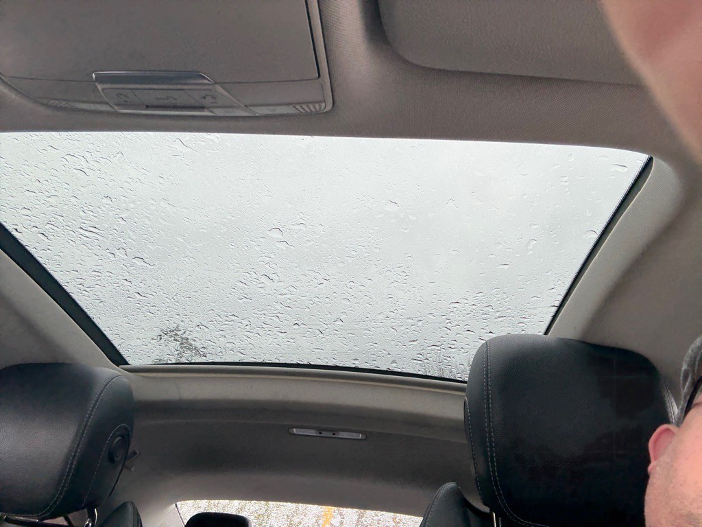 2017 Mercedes-Benz C-Class Image 16