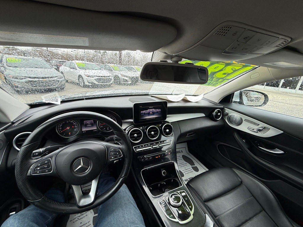 2017 Mercedes-Benz C-Class Image 18
