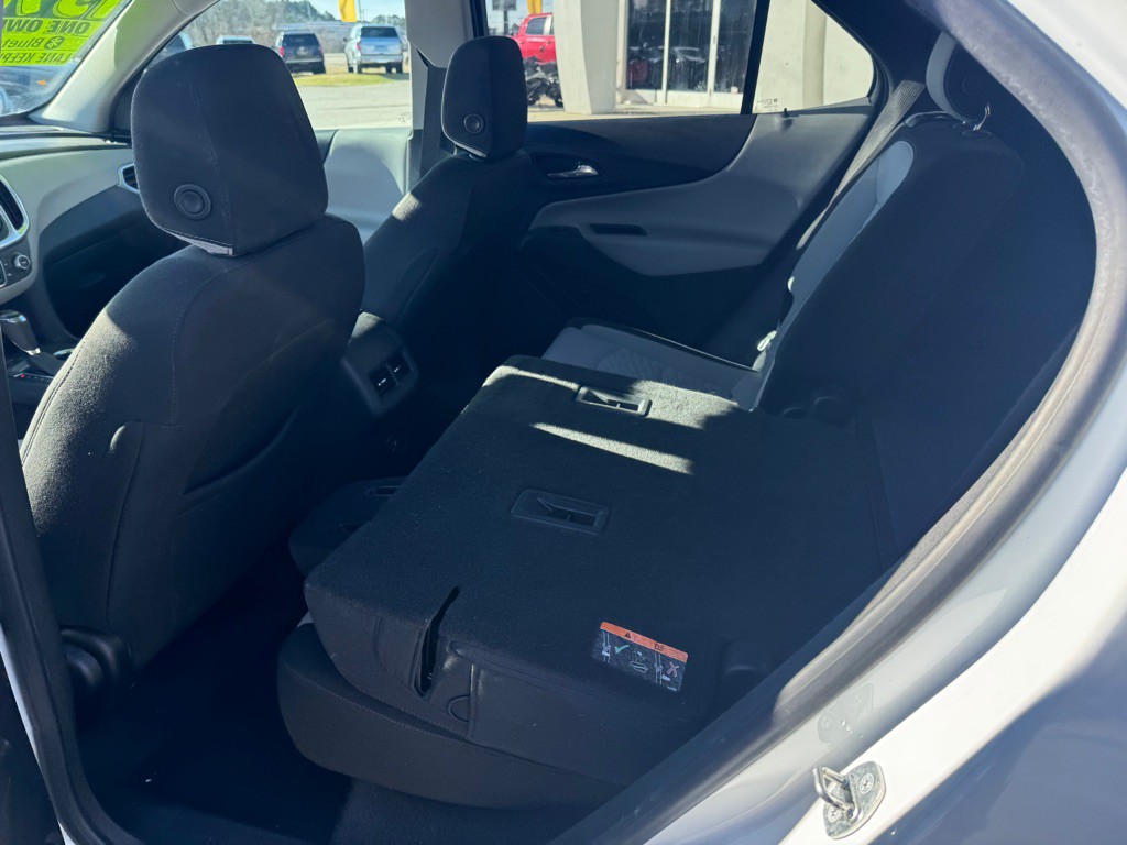 2020 Chevrolet Equinox Image 12