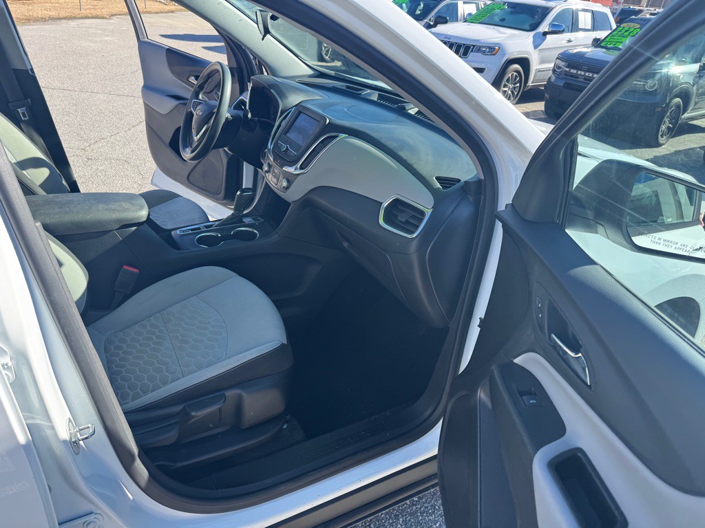 2020 Chevrolet Equinox Image 15