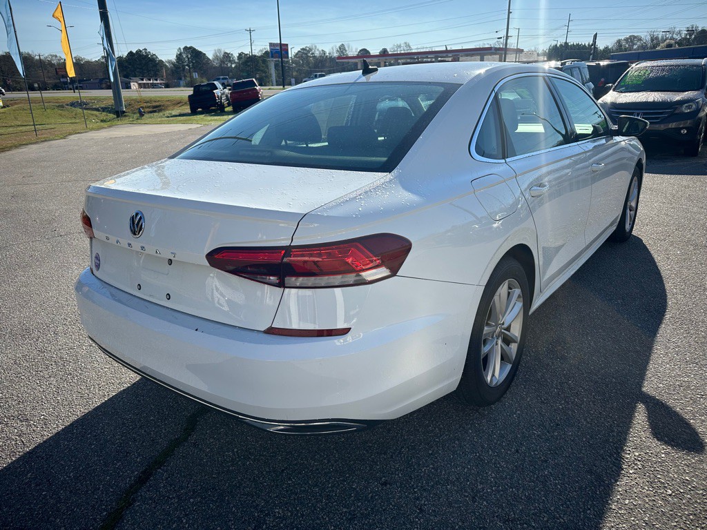 2020 Volkswagen Passat Image 5