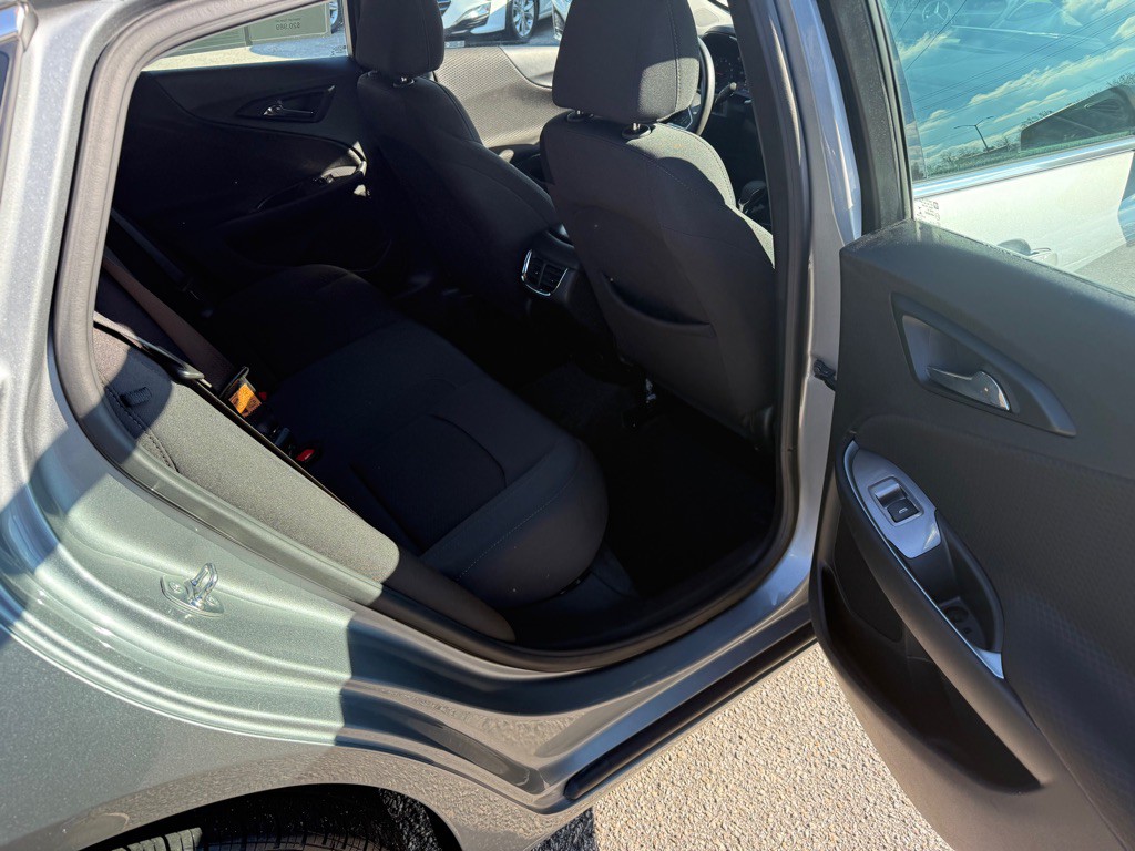 2024 Chevrolet Malibu Image 10