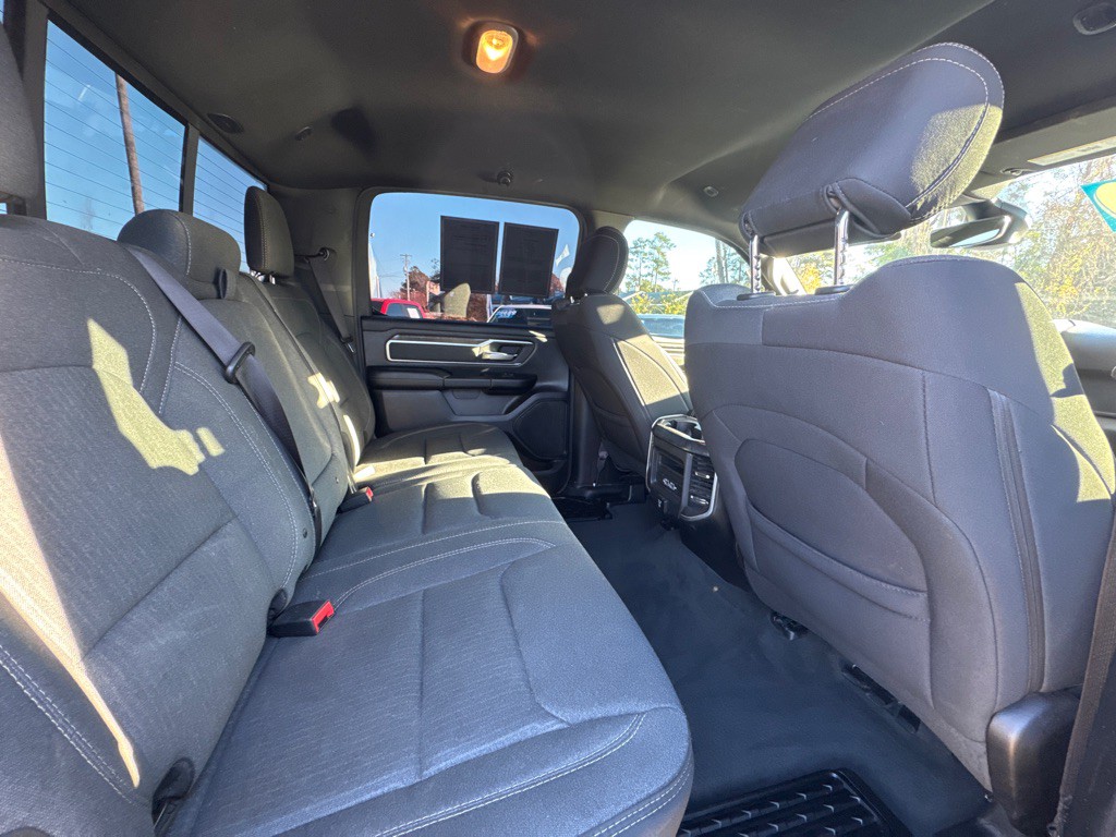 2020 RAM 1500 Image 9
