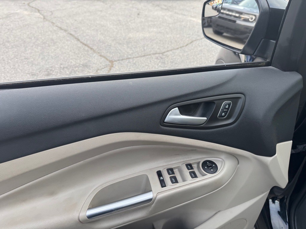 2018 Ford Escape Image 9