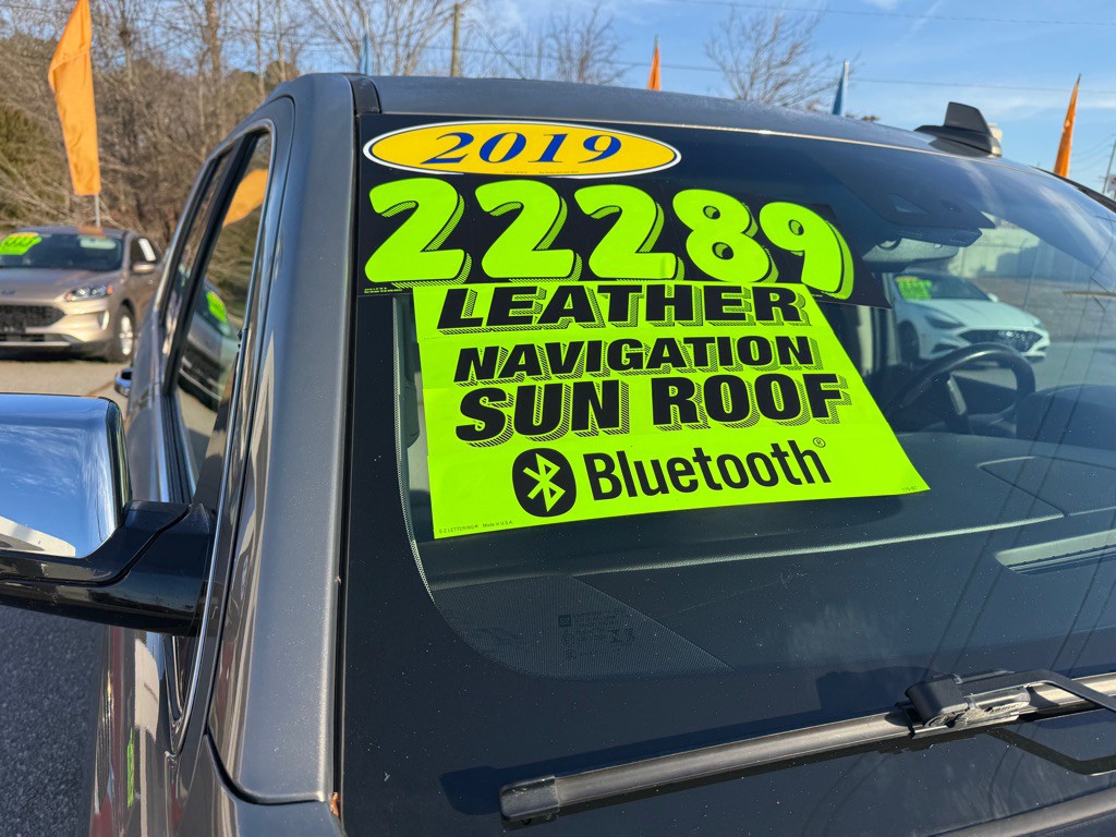 2019 Chevrolet Suburban Image 26