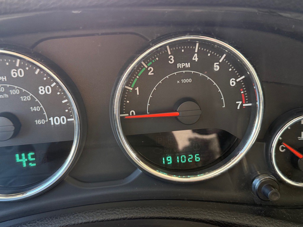 2012 Jeep Wrangler Unlimited Image 15