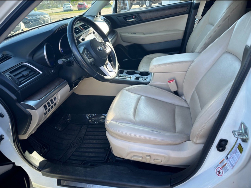 2016 Subaru Outback Image 10