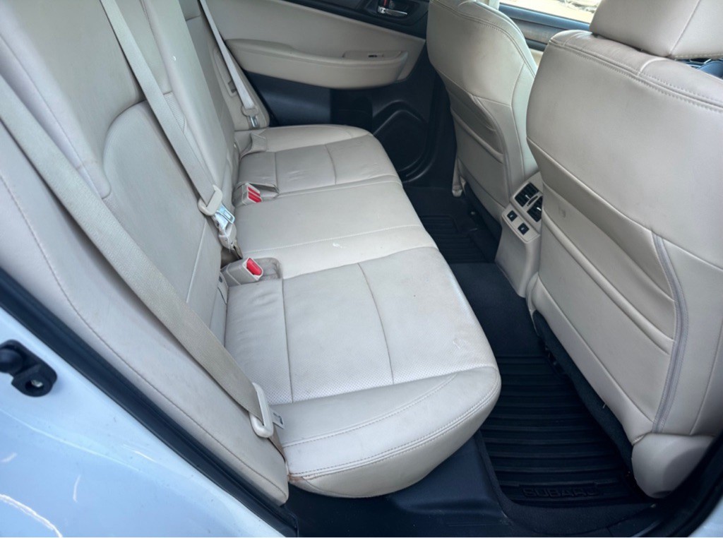 2016 Subaru Outback Image 21