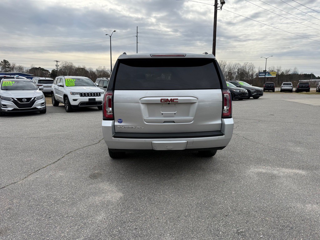 2019 GMC Yukon Image 4