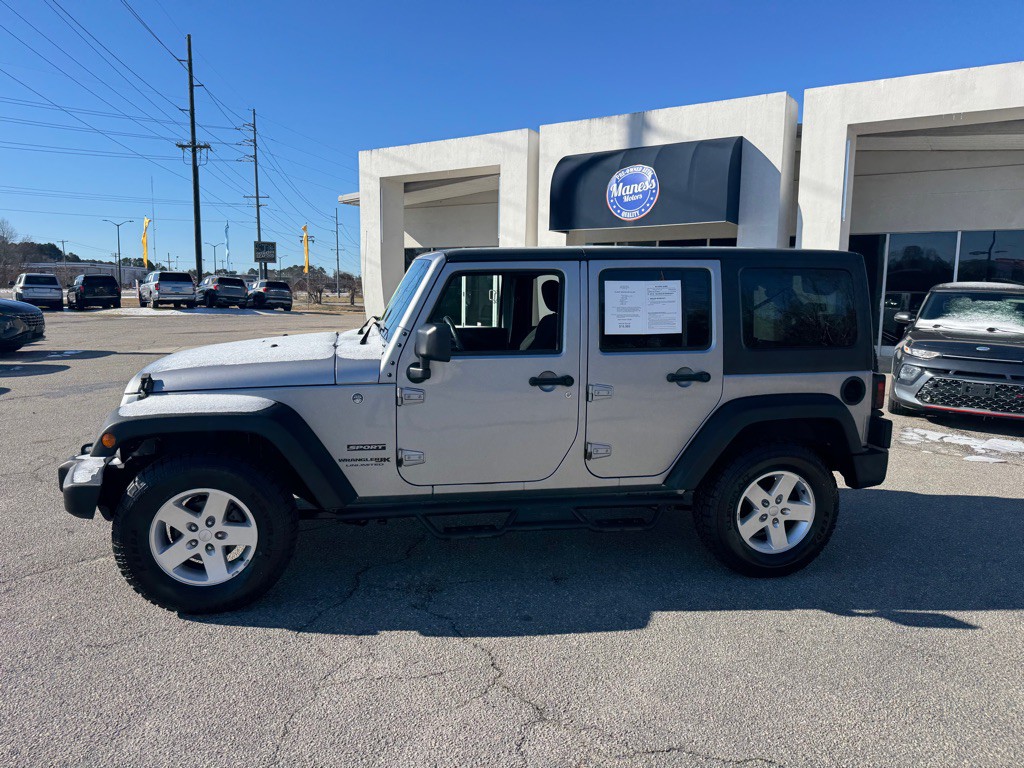 2018 Jeep Wrangler Unlimited Image 2