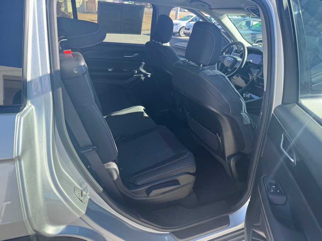 2023 Jeep Grand Cherokee Image 13