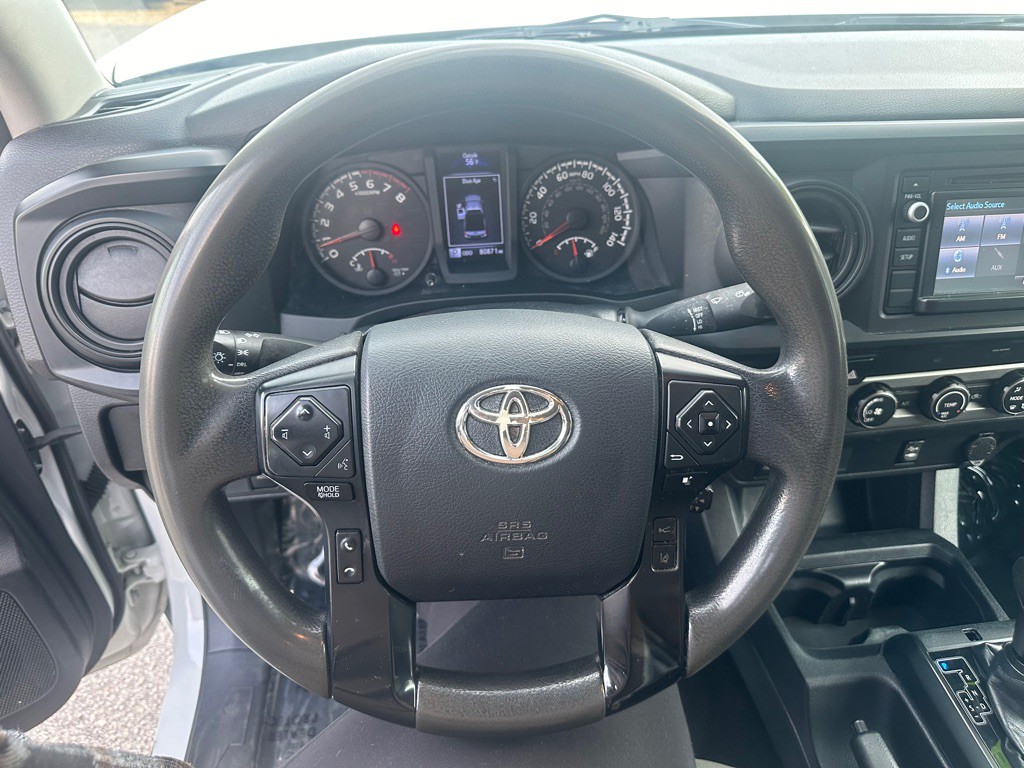 2019 Toyota Tacoma Image 32