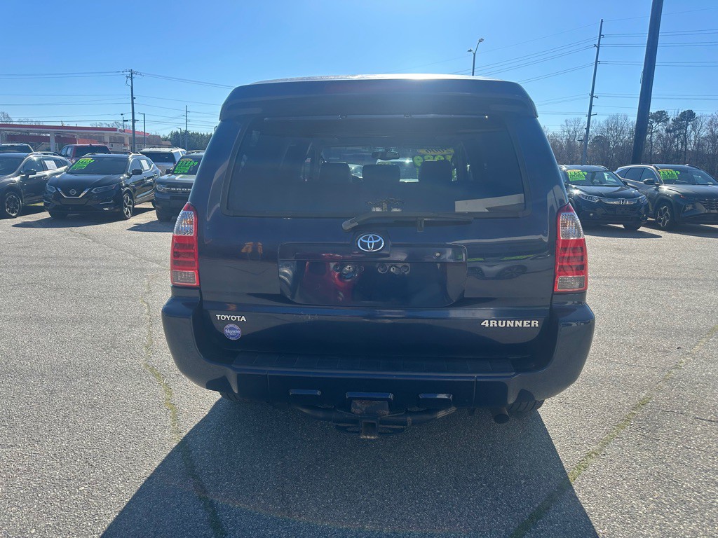 2006 Toyota 4Runner Image 4