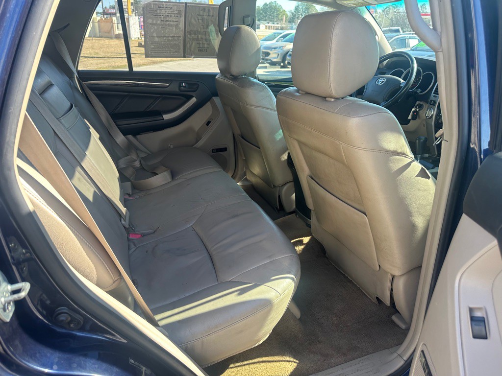 2006 Toyota 4Runner Image 21