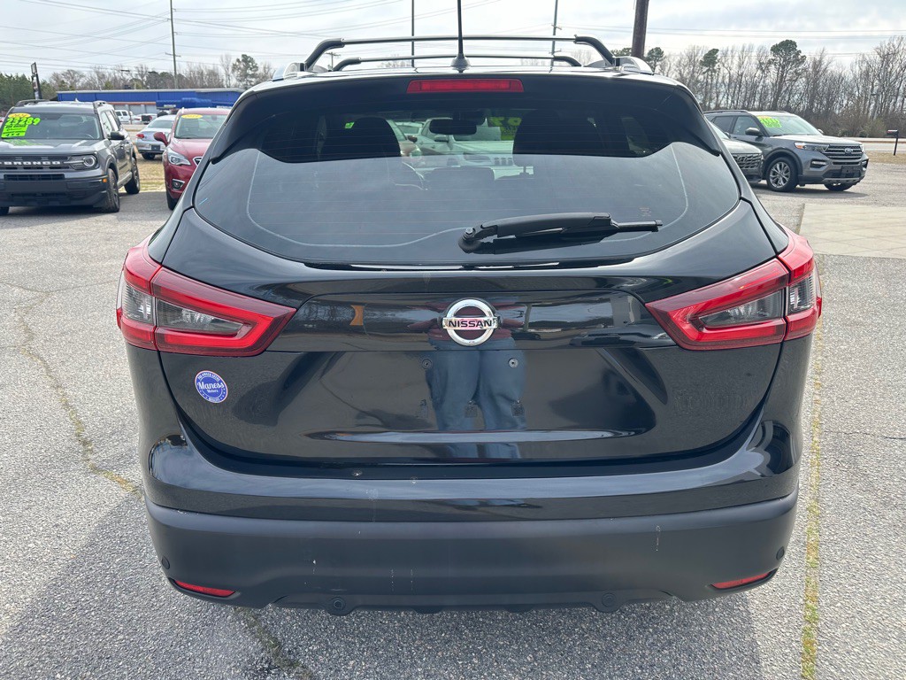 2022 Nissan Rogue Image 4