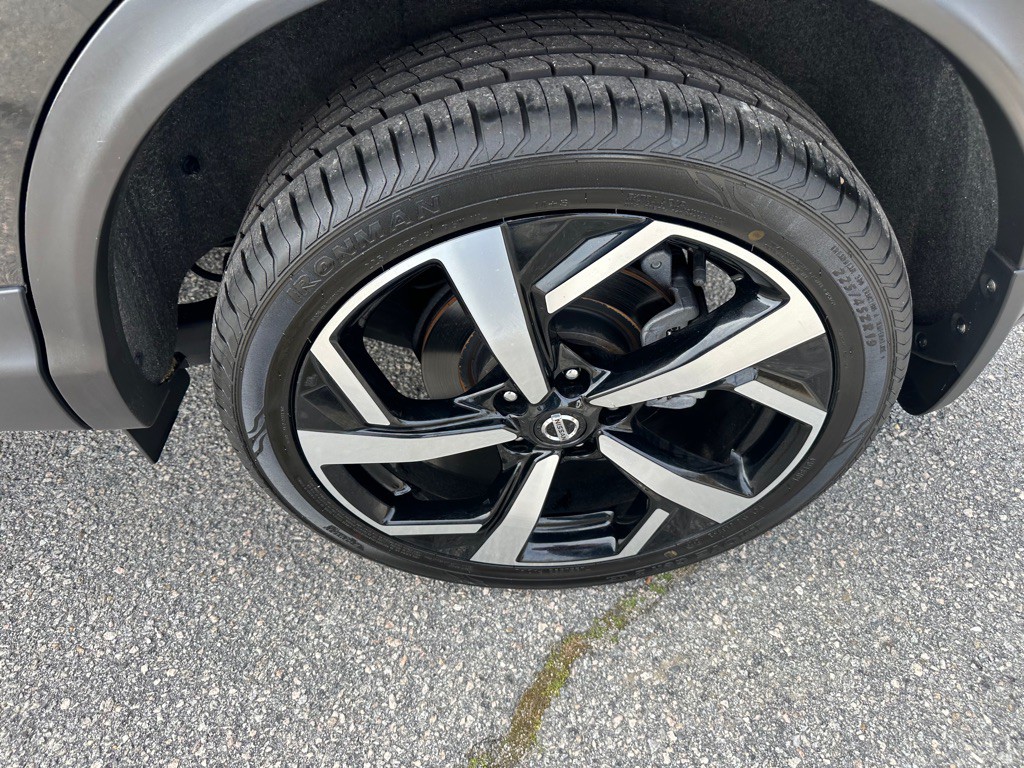 2022 Nissan Rogue Image 9