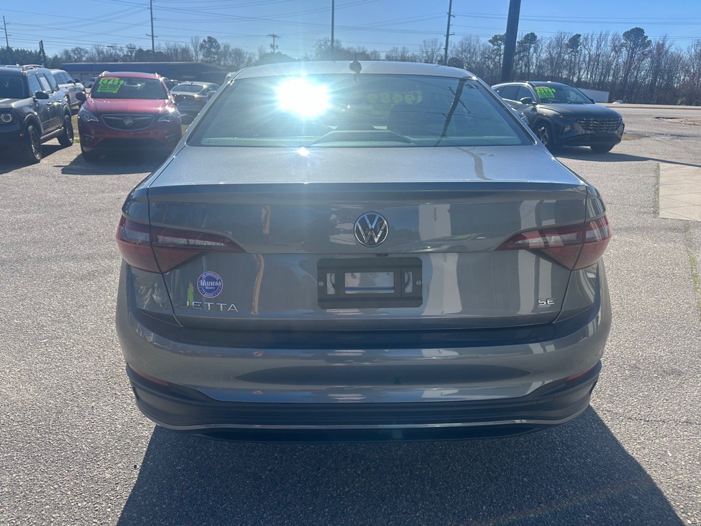 2024 Volkswagen Jetta Image 4