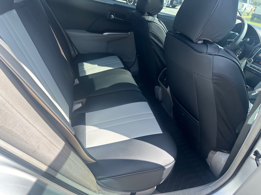 2013 Toyota Camry Image 21