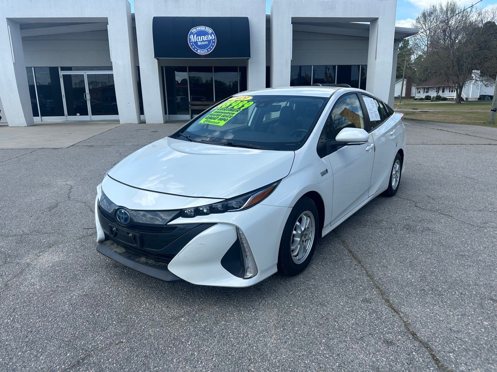 2021 Toyota Prius Image 1