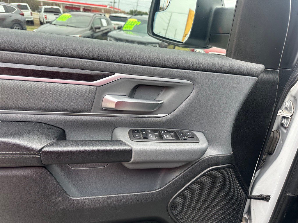 2022 RAM 1500 Image 12